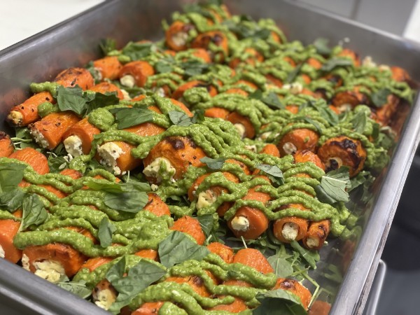 Clean eating food prep container with protein and carbs